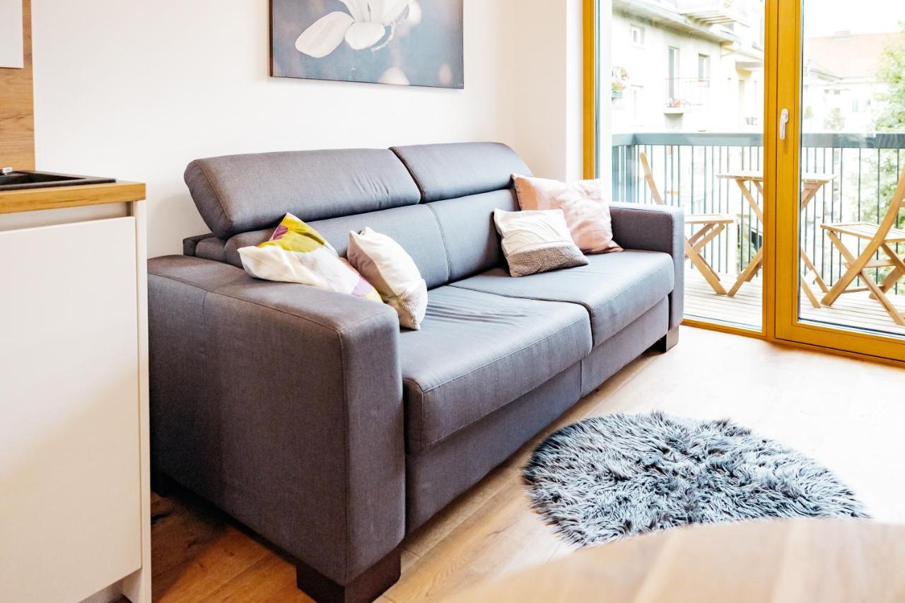 Woody - Comfy Apartment In Siska Ljubljana Buitenkant foto